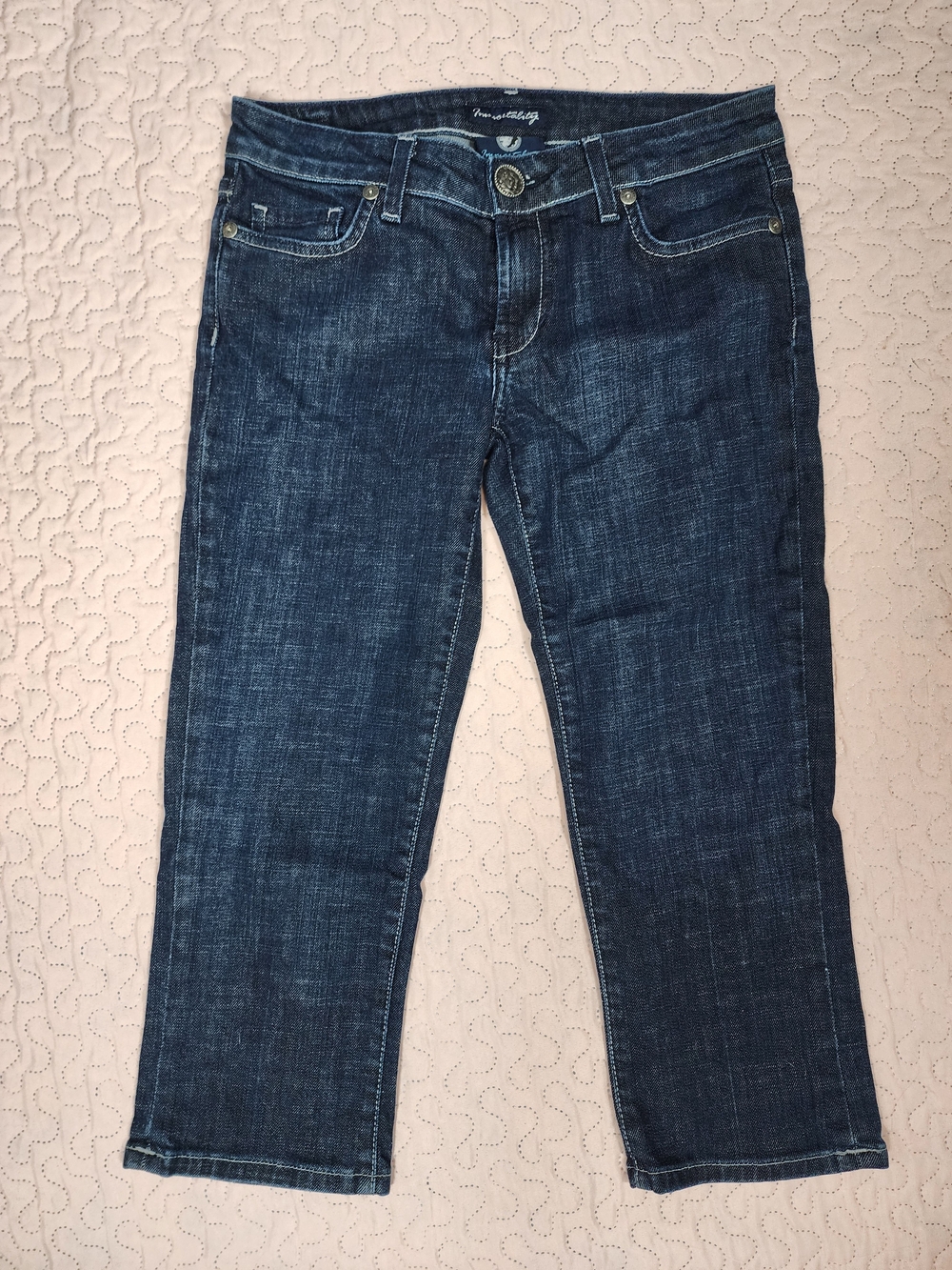 Low-Rise Dark Blue Cropped Jeans by Freestyle
